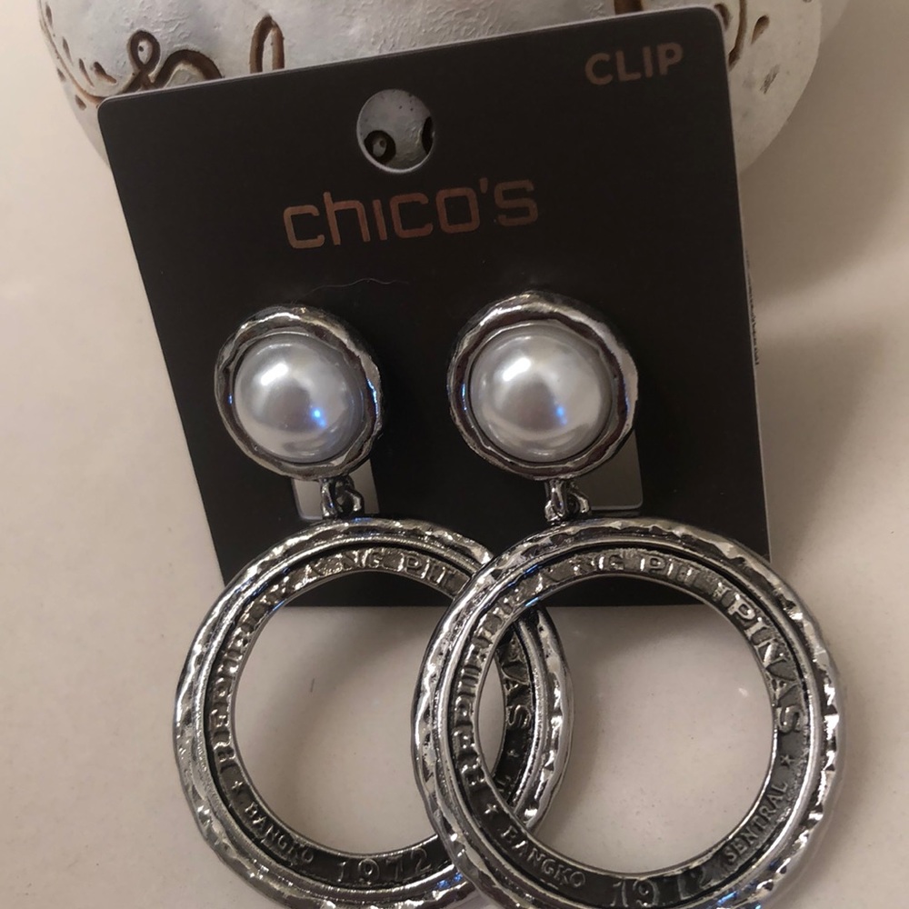 Chico’s pearl earrings